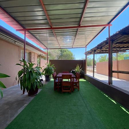 Inecia'S B & B Uis Dış mekan fotoğraf
