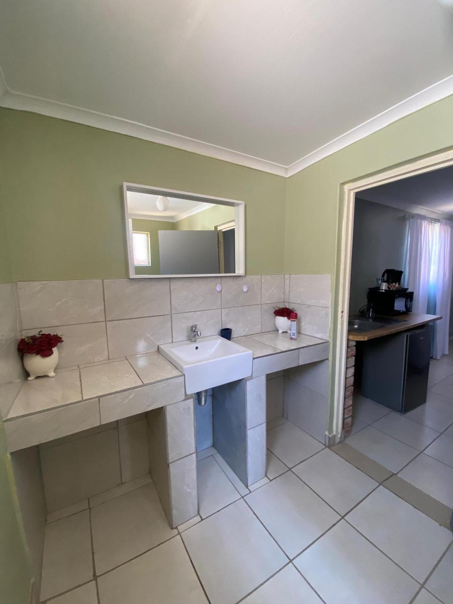 Inecia'S B & B Uis Dış mekan fotoğraf